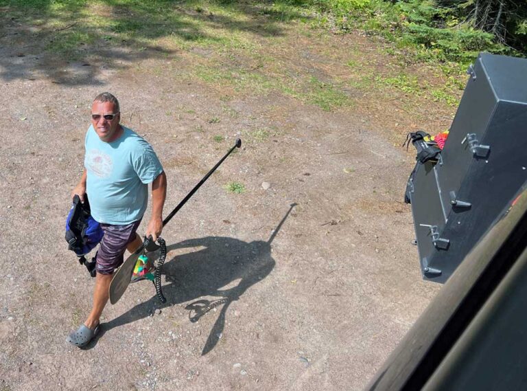 Paul sets off for the waters of Pancake Bay